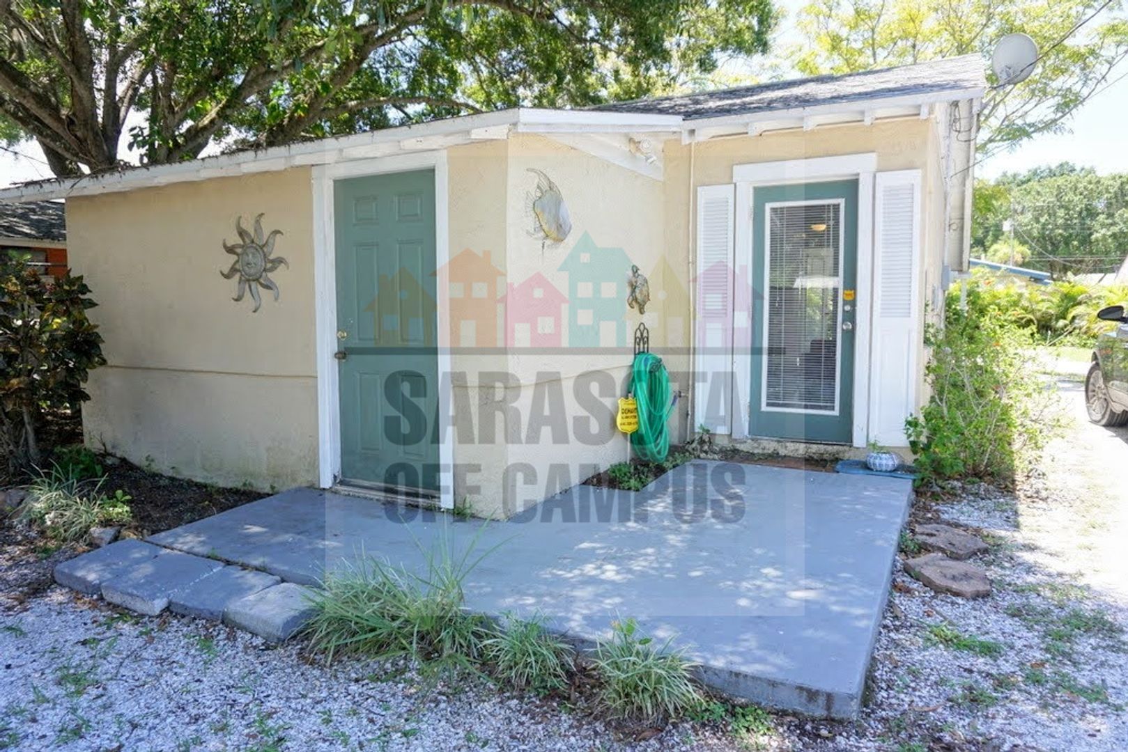 Sarasota Apartment: 1148 Highland Ave