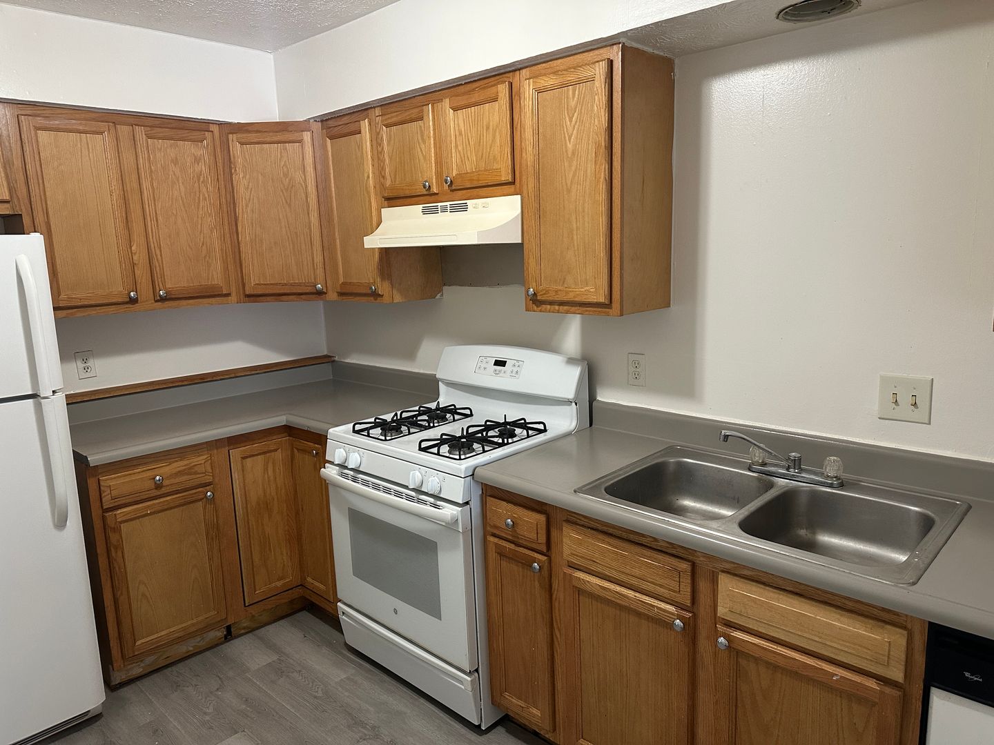 Boardman Apartment: 101 Lemans Drive