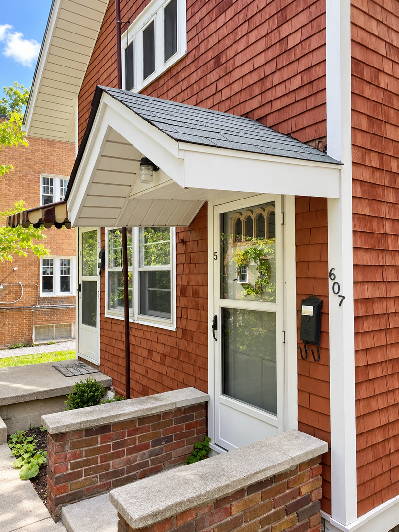 Bloomington Apartment: 609 S Fess Ave
