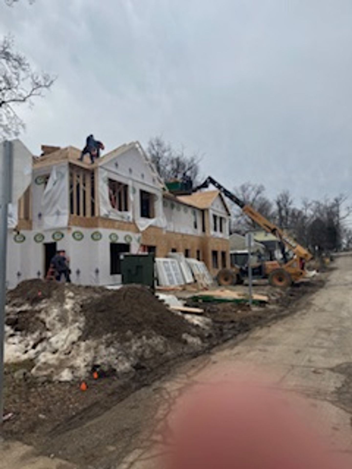 Bloomington Apartment: 1215 N Woodburn Ave - 307 W Kenwood Ave