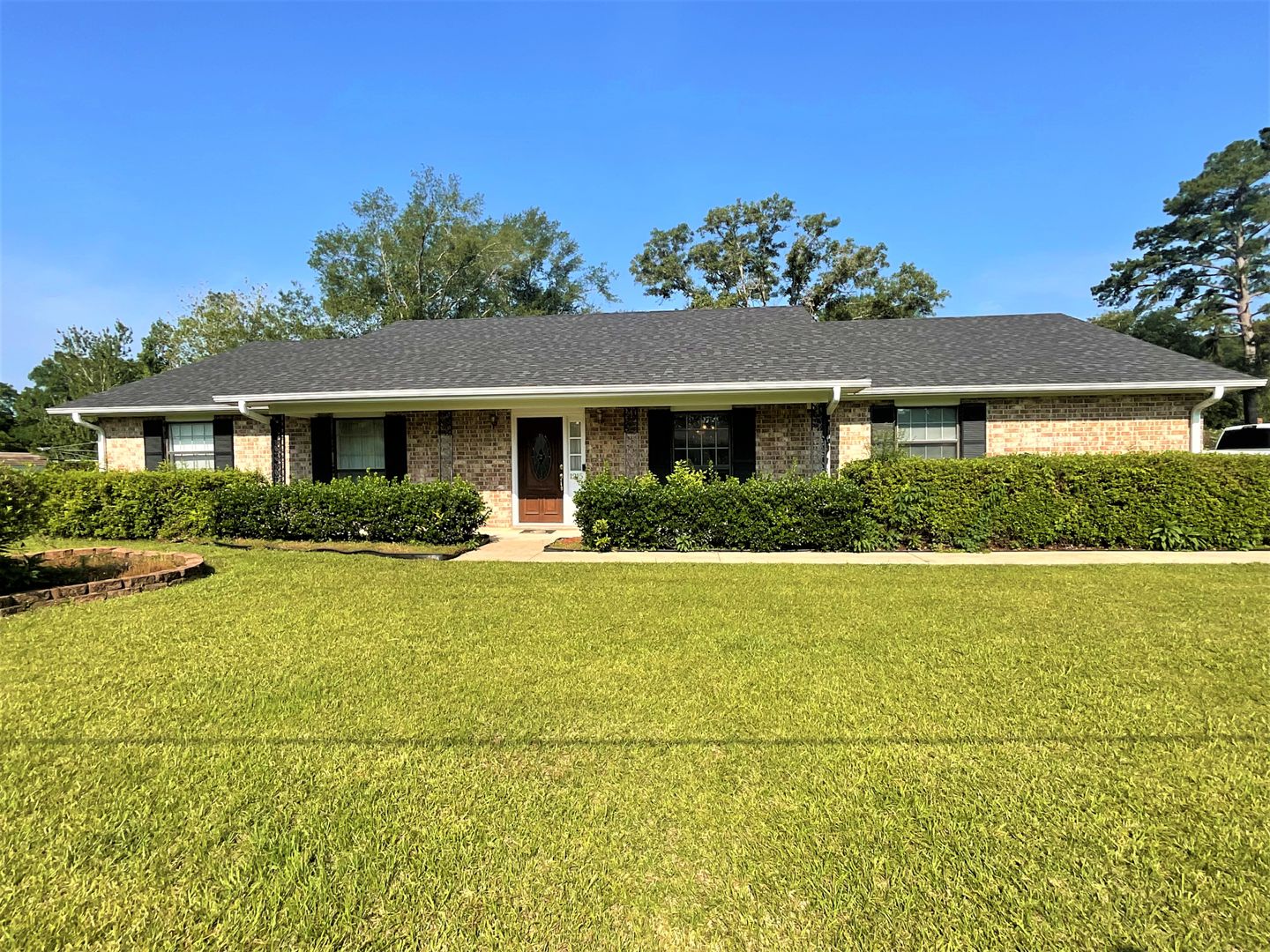 Deridder House: 1625 Brookhaven Street