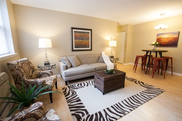 St. Louis Park Apartment: 5621 Minnetonka Blvd