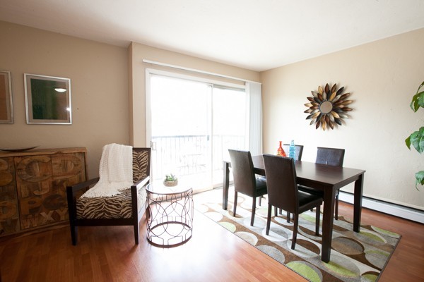 St. Louis Park Apartment: 4531 W 36 1/2 St