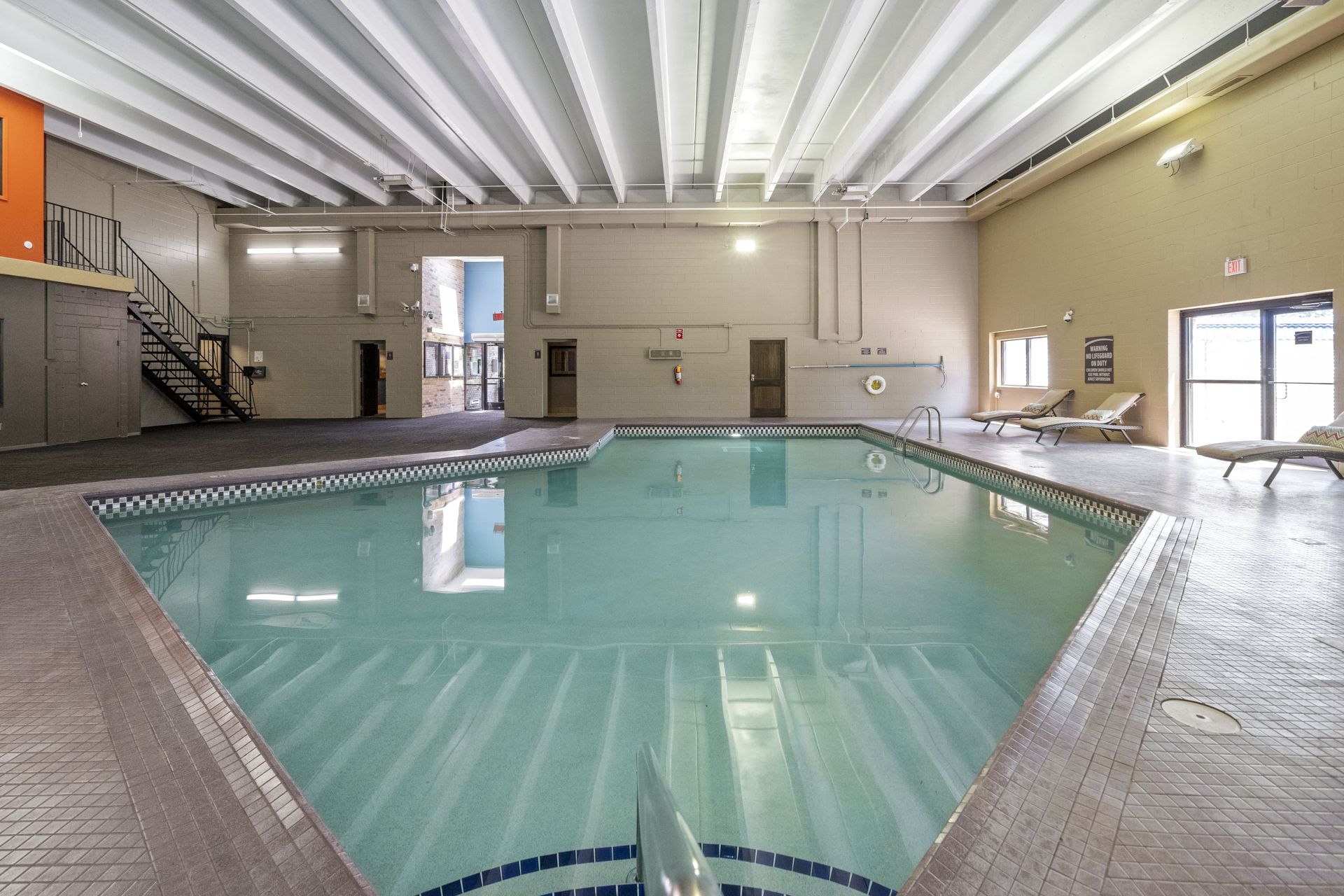 Pool at Melrose Gates (2 of 2)