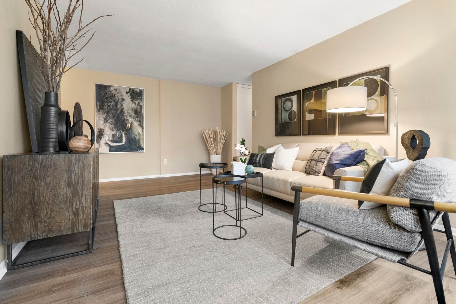 St. Louis Park Apartment: 5621 Minnetonka Blvd