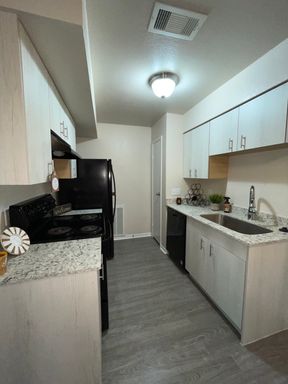 1 Bedroom Rental – 1516 East Sam Houston Pkwy S, 2019, Pasadena, TX 77503