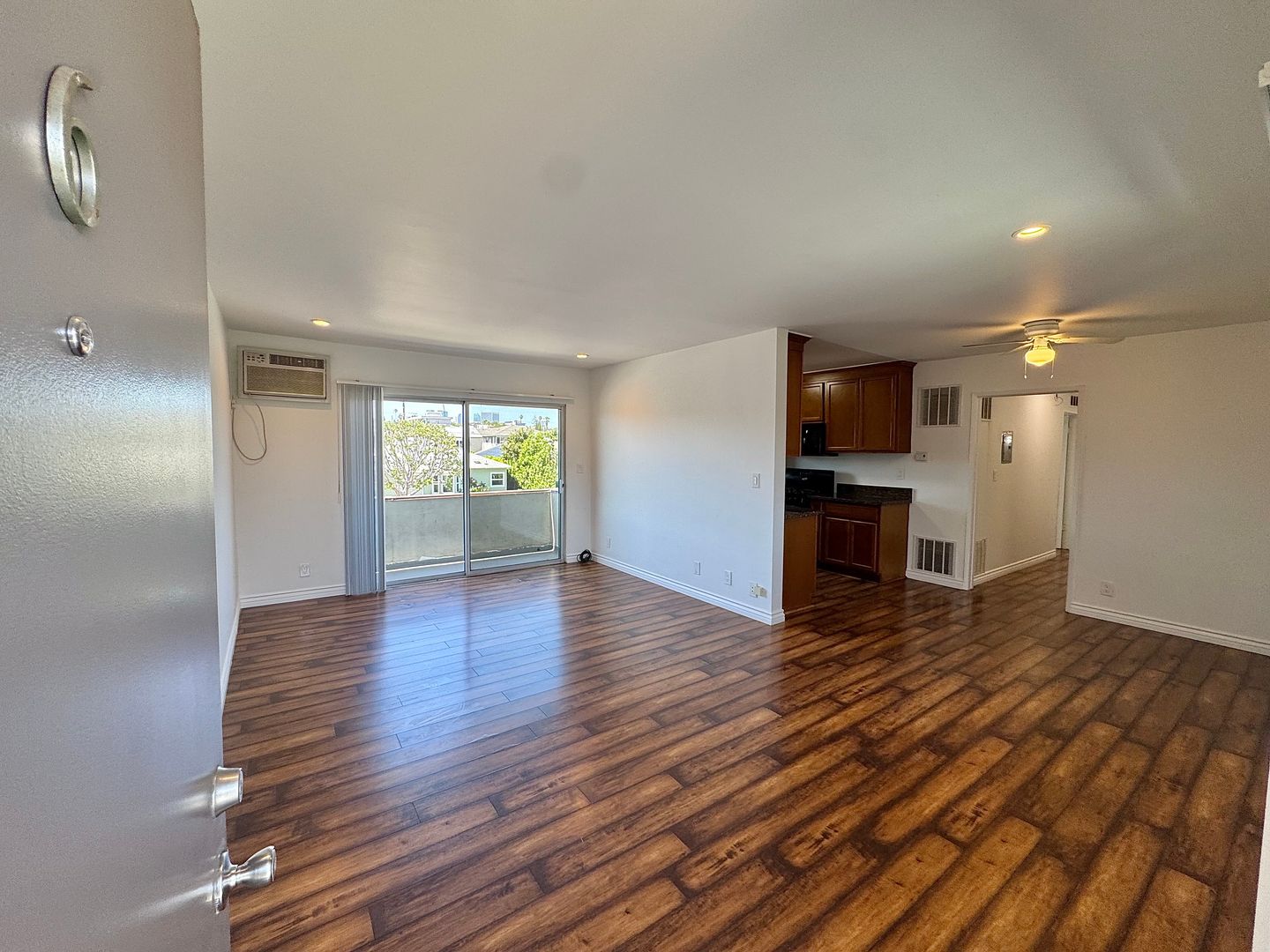 Los Angeles Apartment: 1960 S. Holt Ave.