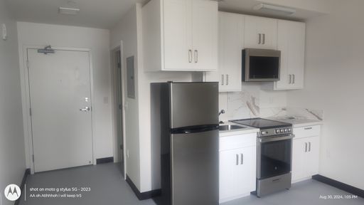 Brand-new Studios with A/C & utilities included available now!