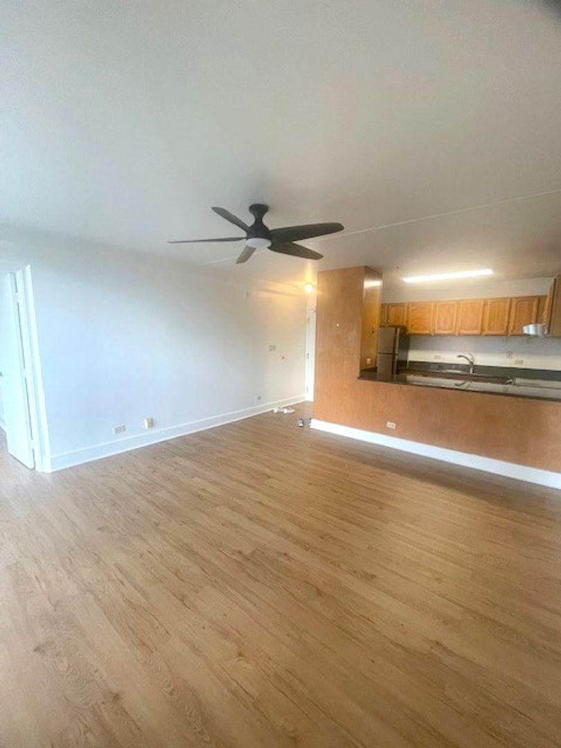 Honolulu Condo: 2522 Date Street #403