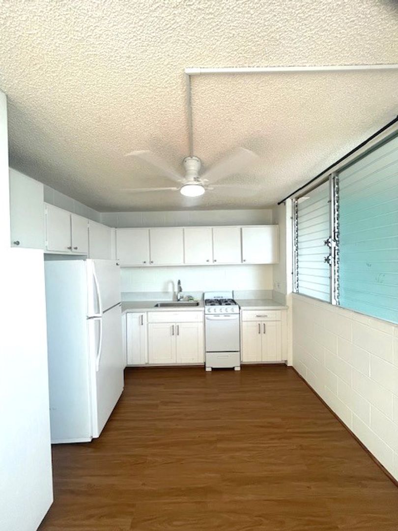 Honolulu Condo: Kapalama Makai