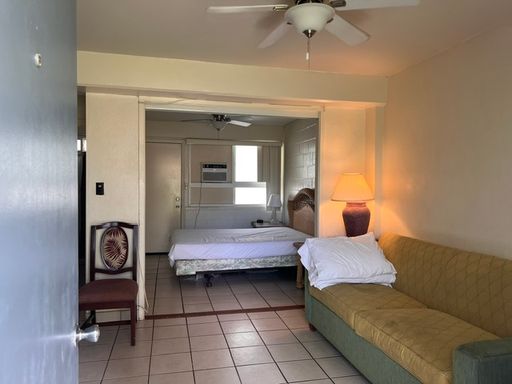 Furnished 1 Bedroom in Waikiki – photo 1