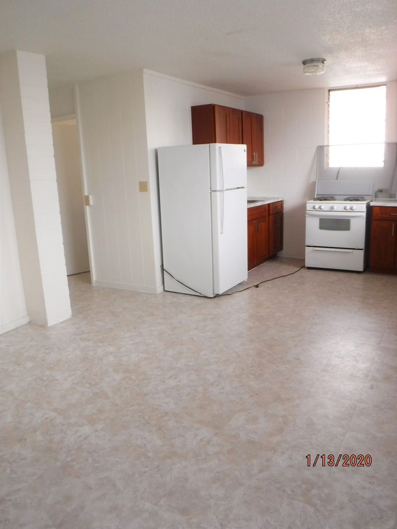 Waipahu Apartment: 94-108 Pupunohe Street