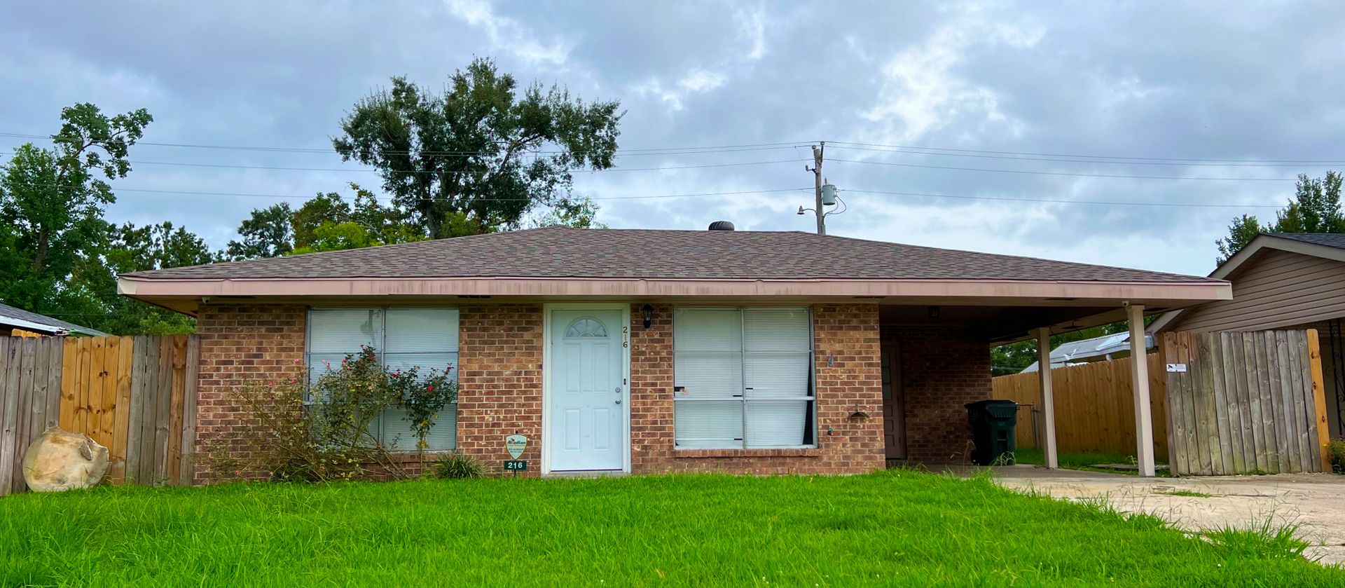 Houma House: 216 St. Francis St