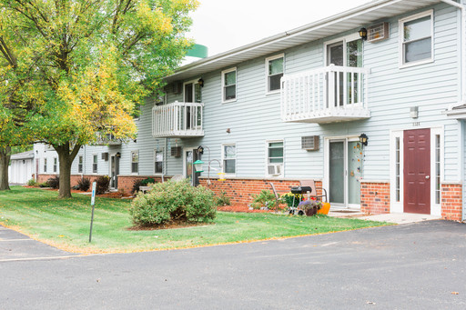 Tower 2 Bedroom-1 Bath Apartment with attached Garage