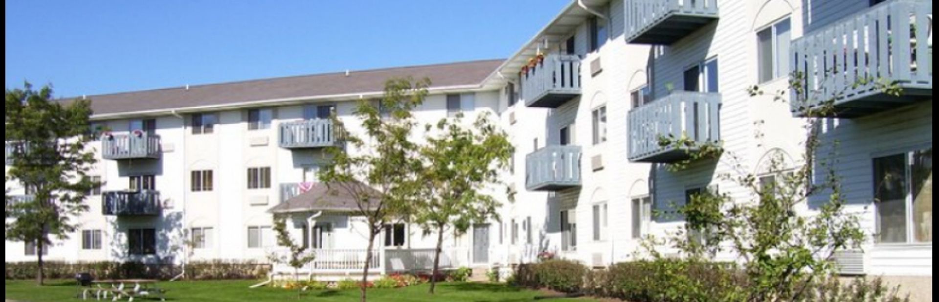 Beloit Apartment: 1850 Huebbe Parkway