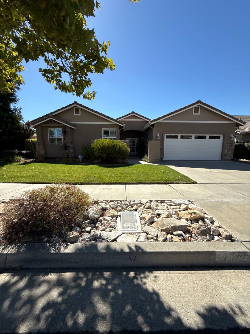 Paso Robles House: 788 Oxen St