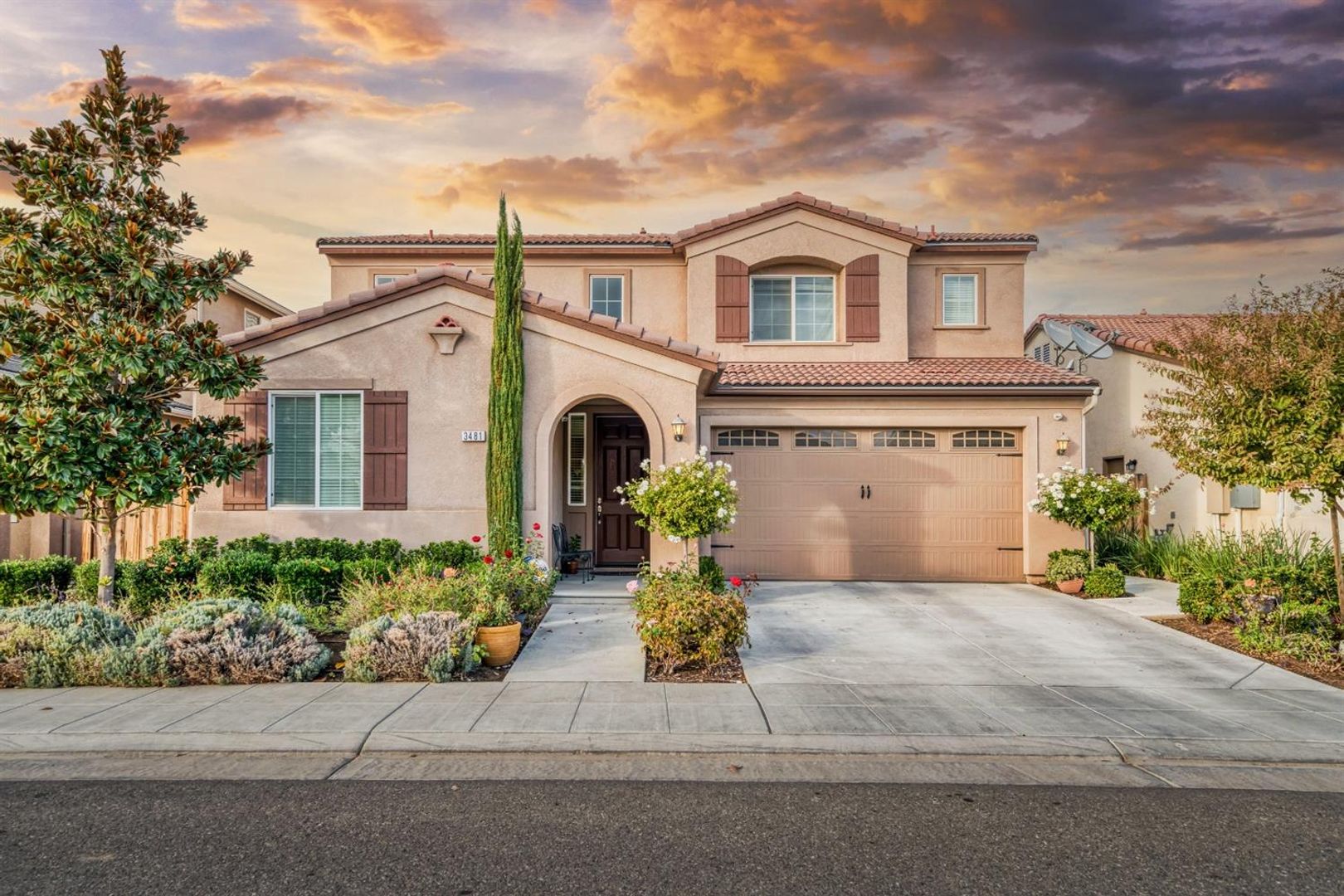 Clovis House: 3481 Griffith Ave