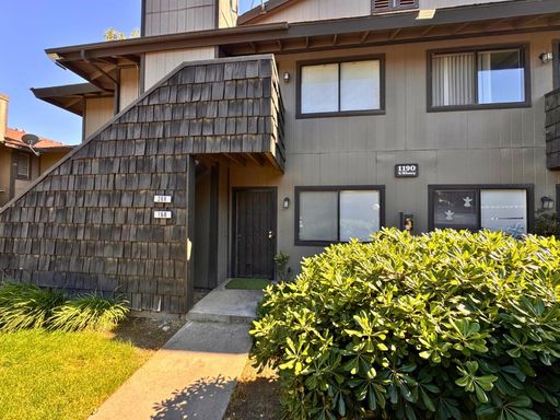 Fully Remodeled Sunnyside 2/1 in Ranchwood Gated Community – photo 1