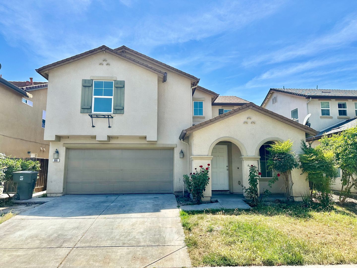 Madera House: 866 Papaya St