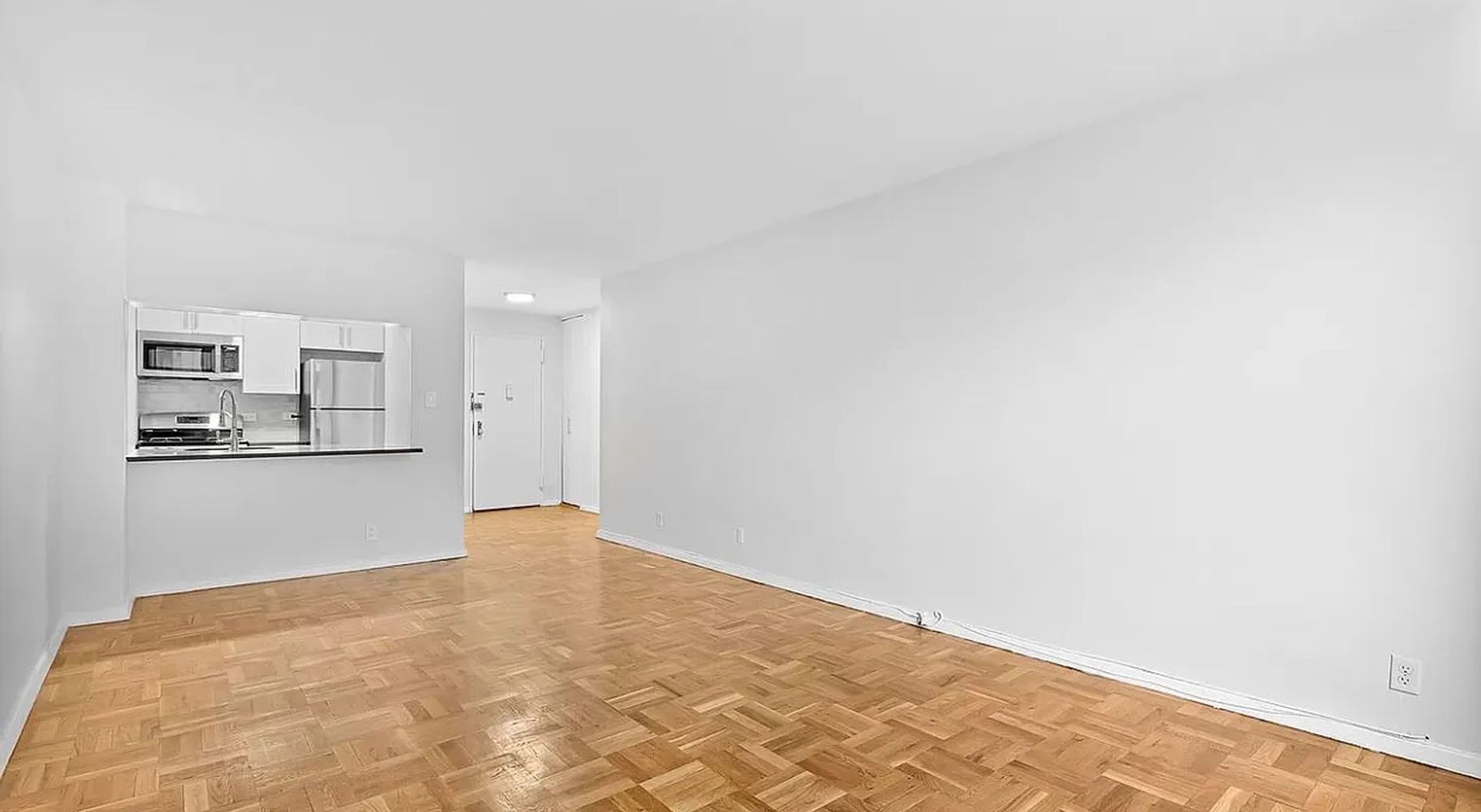 New York Apartment: 500 A East 87th Street