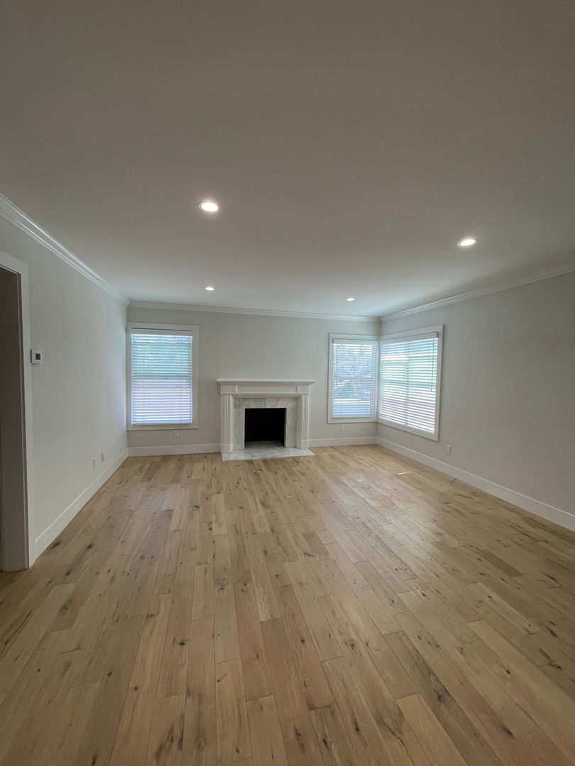 San Mateo Apartment: 634 N El Camino Real