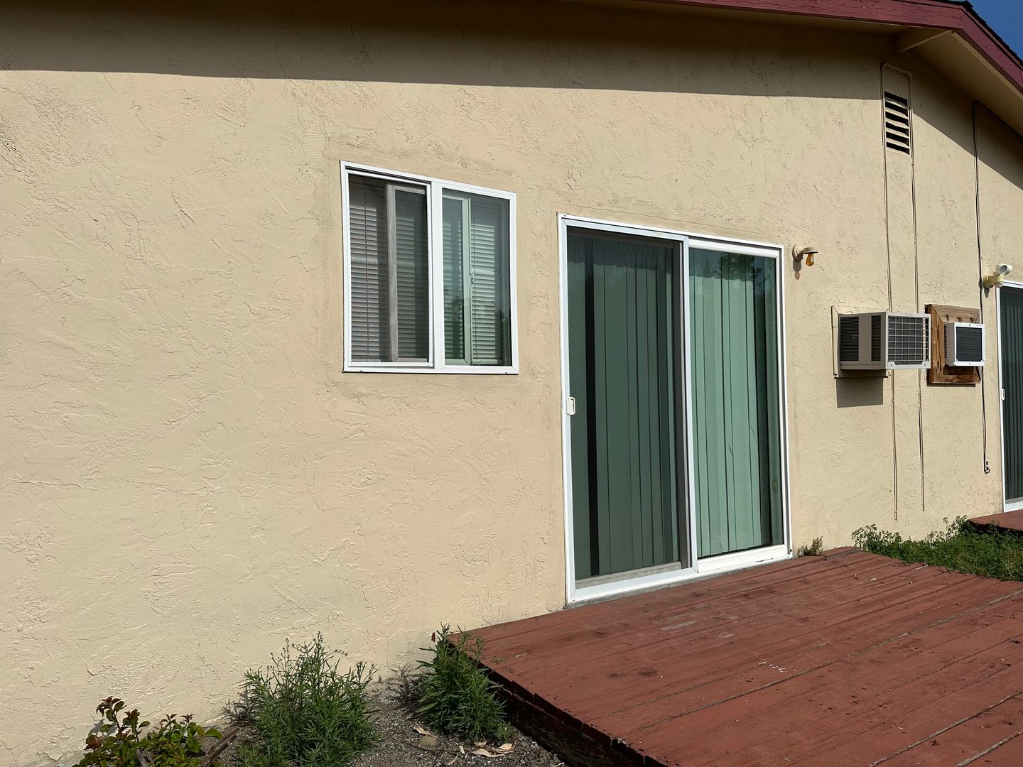 Vacaville Apartment: 209 Brown St