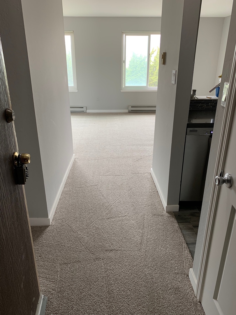 Daly City Apartment: 35 Kent Court