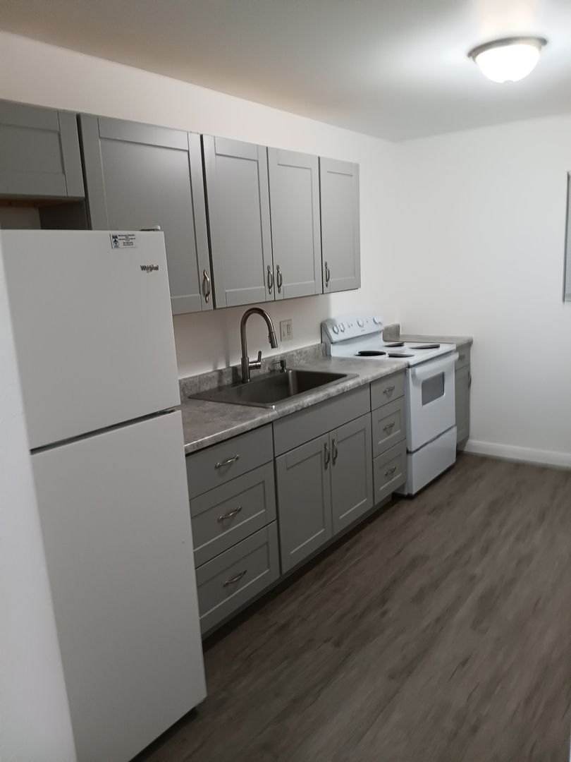 Vacaville Apartment: 209 Brown St