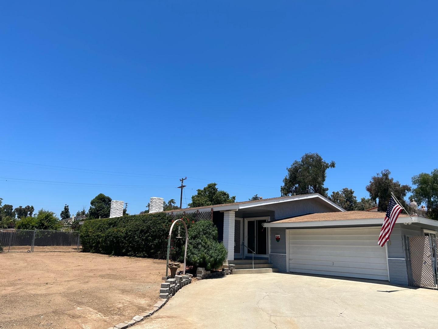Vista House: 420 Osborne Street