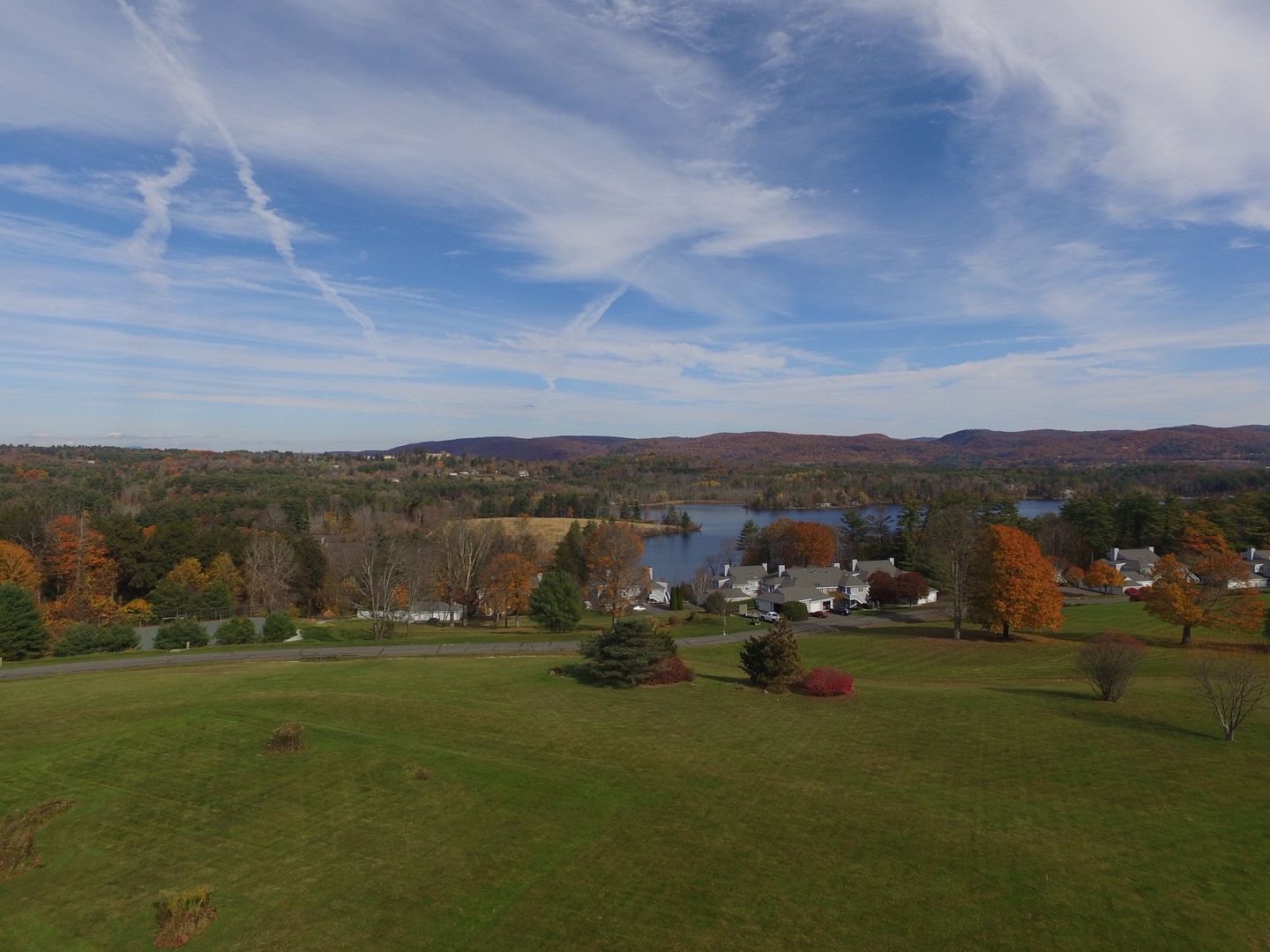 Lenox Apartment: 5 Foxhollow Drive