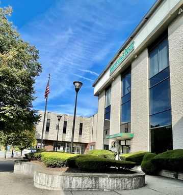 Large office space- PRIME LOCATION