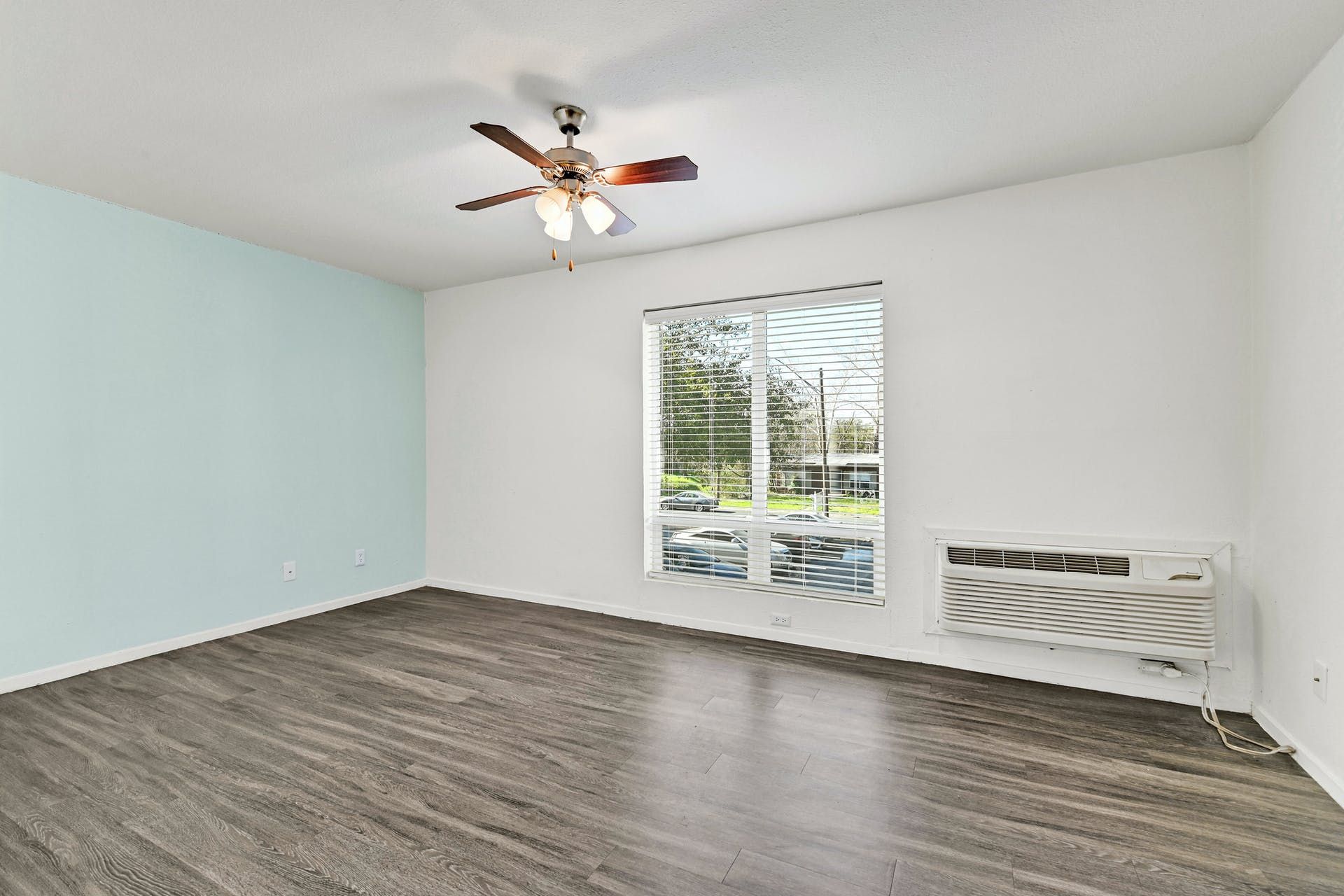 Highland Flats 16 of 34