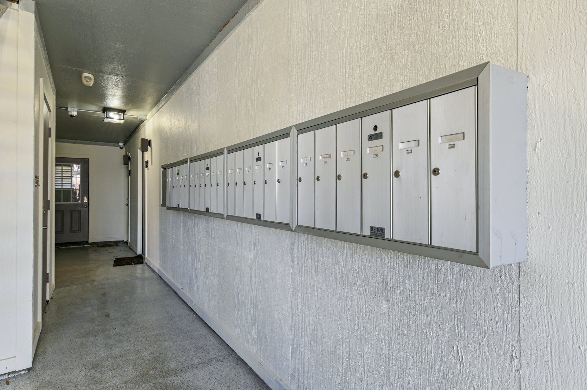 Highland Flats 7 of 12