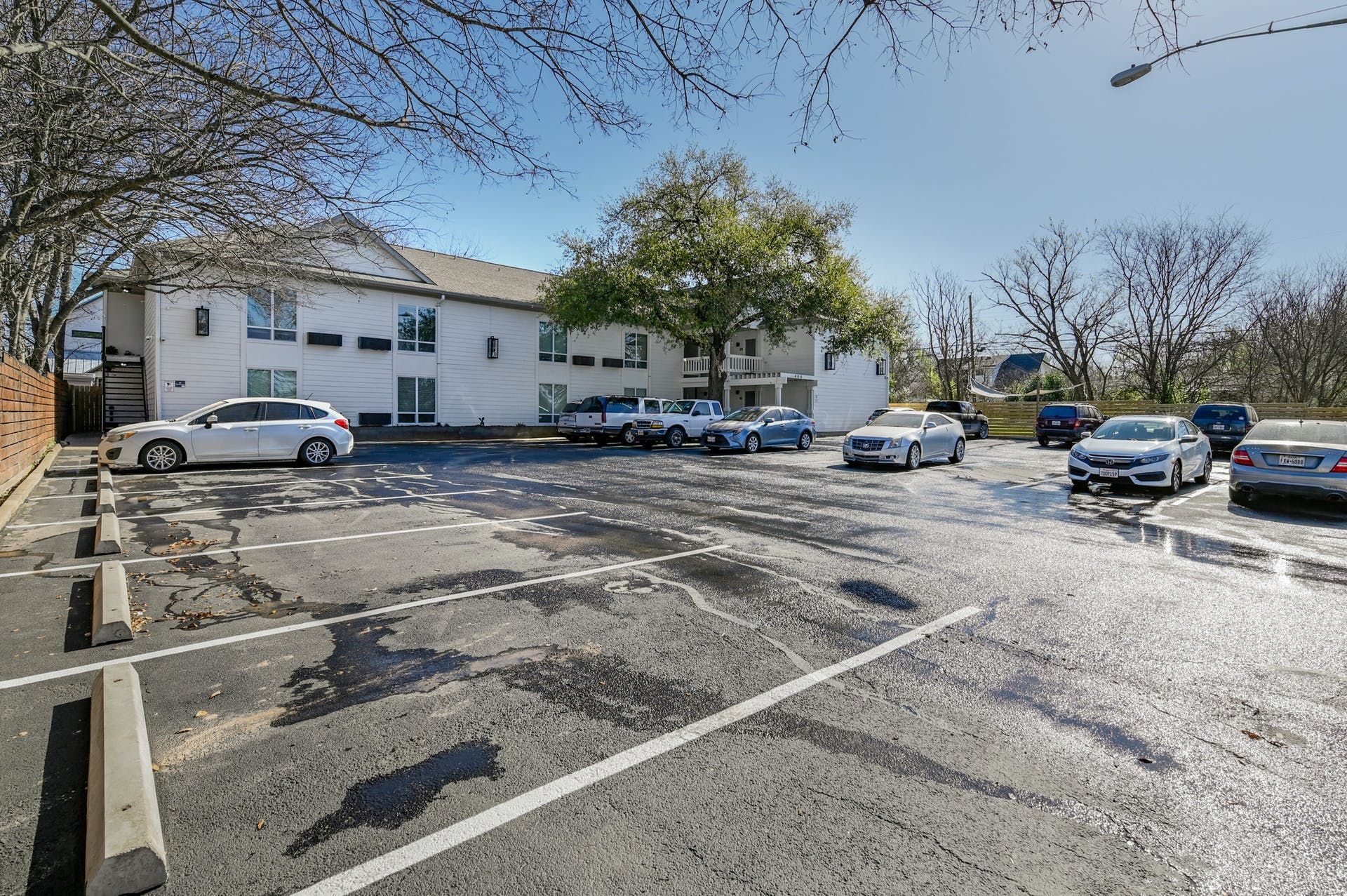 Parking at Highland Flats