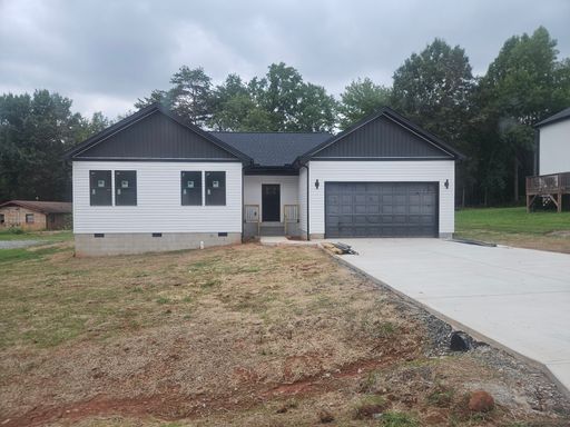 Brand New 3BD/2BA Ranch in Newton, NC!