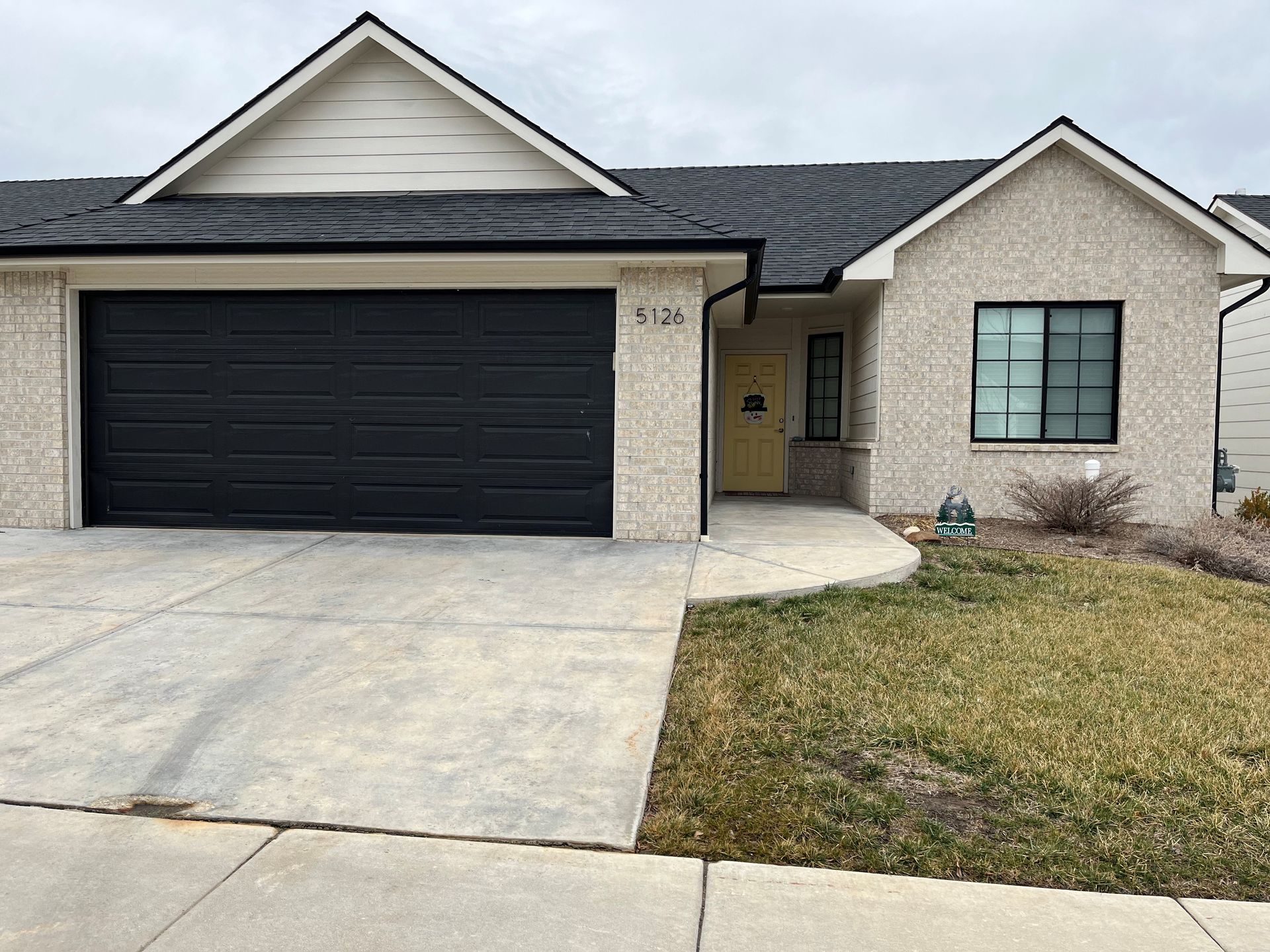 Bel Aire Apartment: 5126 Villa Place