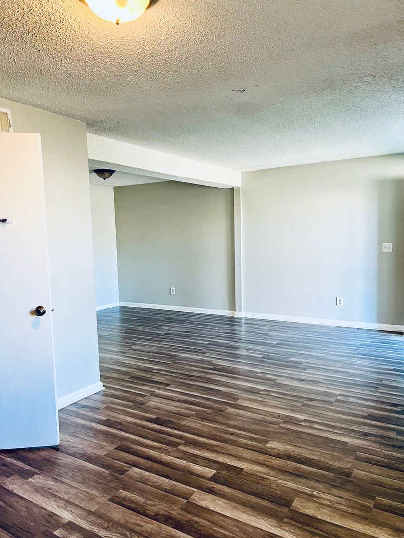 1519 Crums Lane 50, Louisville, KY 40216