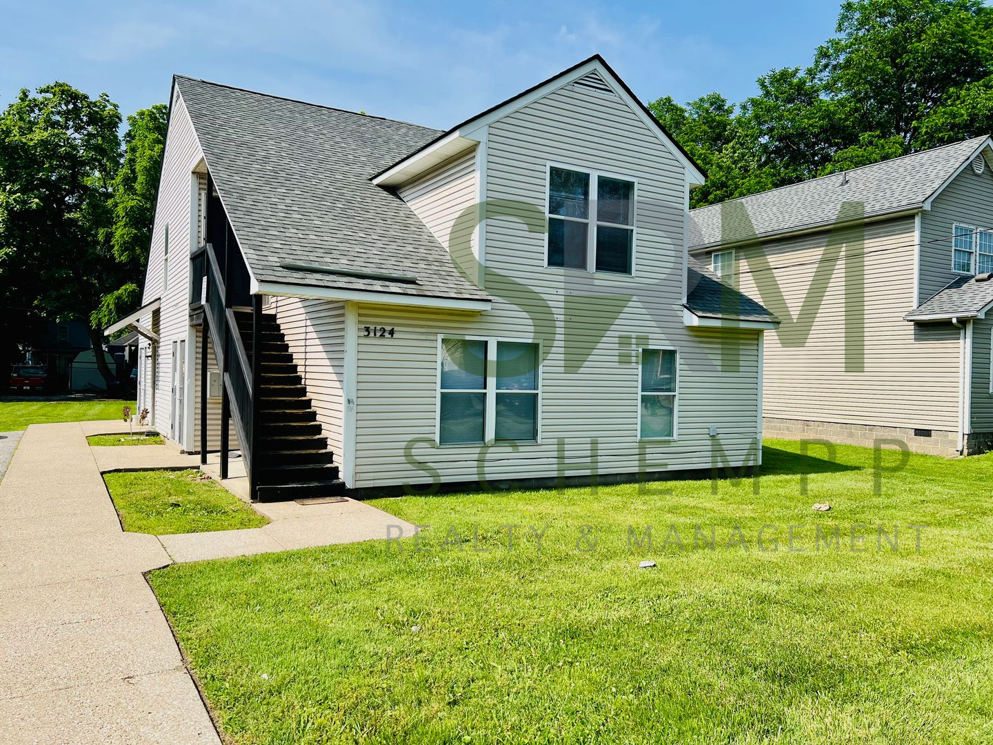 Louisville House: 3149 Vermont