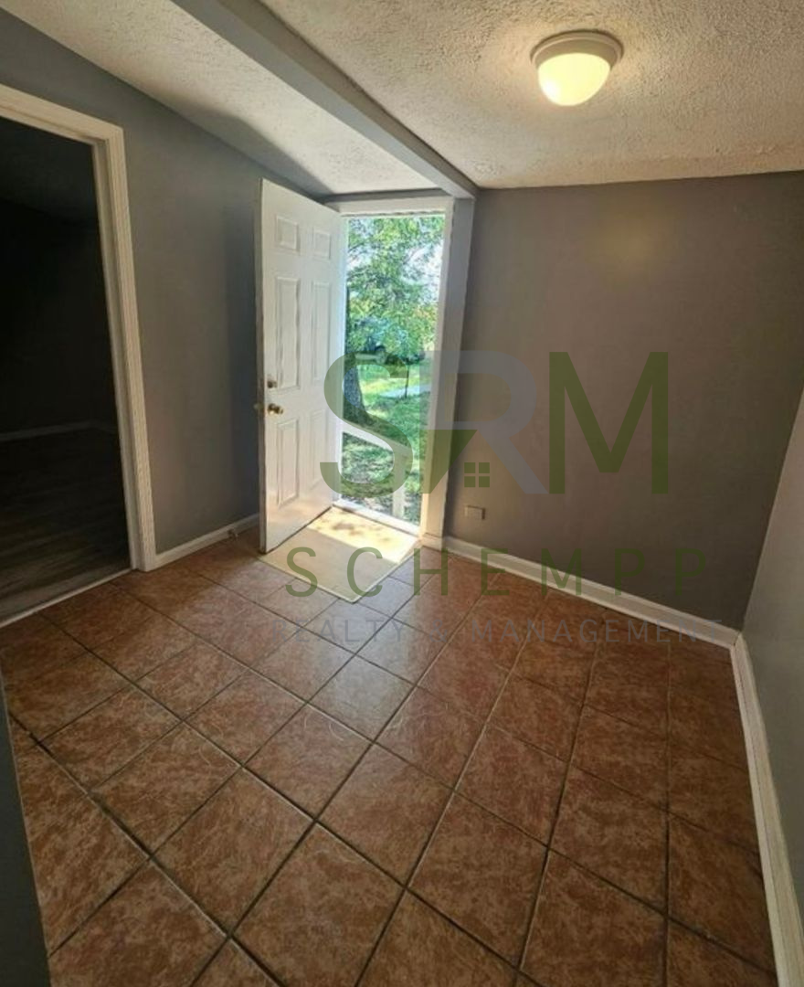 Louisville House: 1712 St. Louis