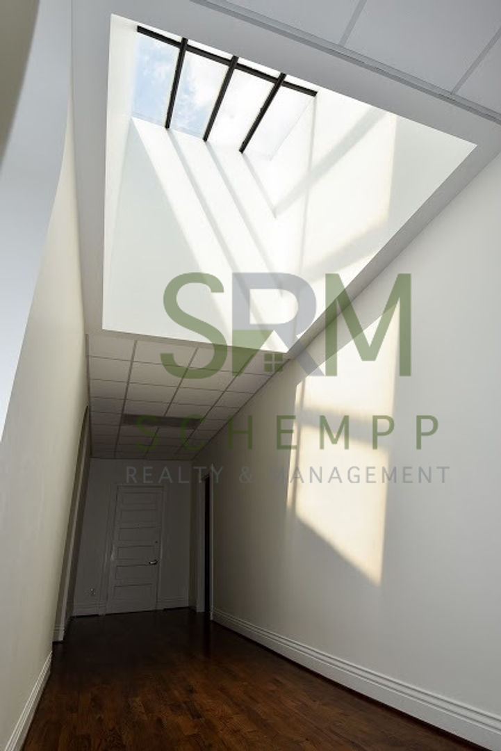 Louisville Apartment: 1764 Frankfort Ave.