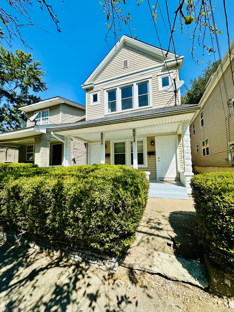 Louisville Apartment: 621 E. Burnett Avenue