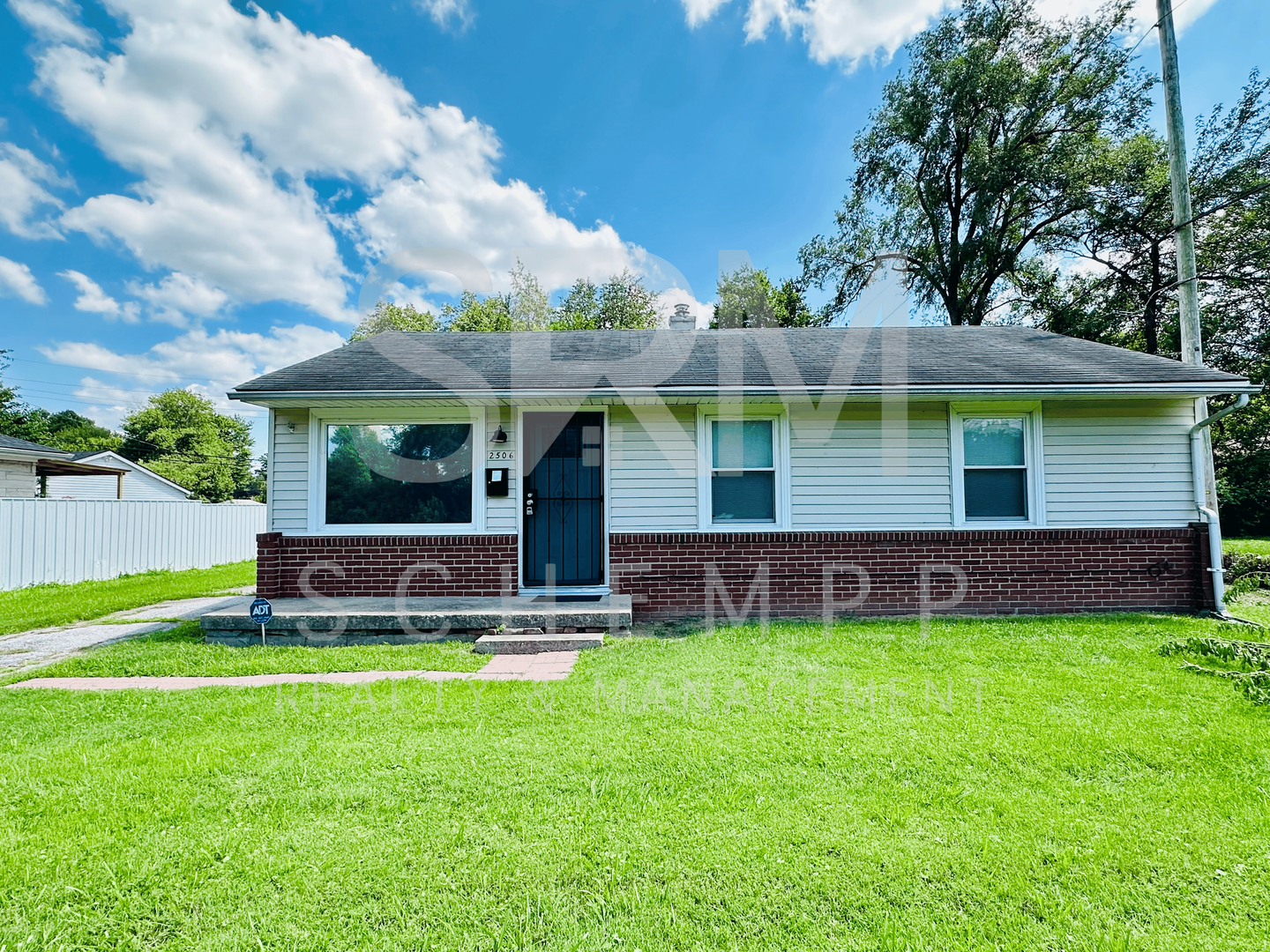 Louisville House: 2506 Fureen Drive