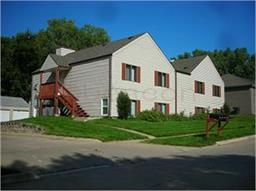 Sioux City Apartment: 3017 - 3037 Viking Drive