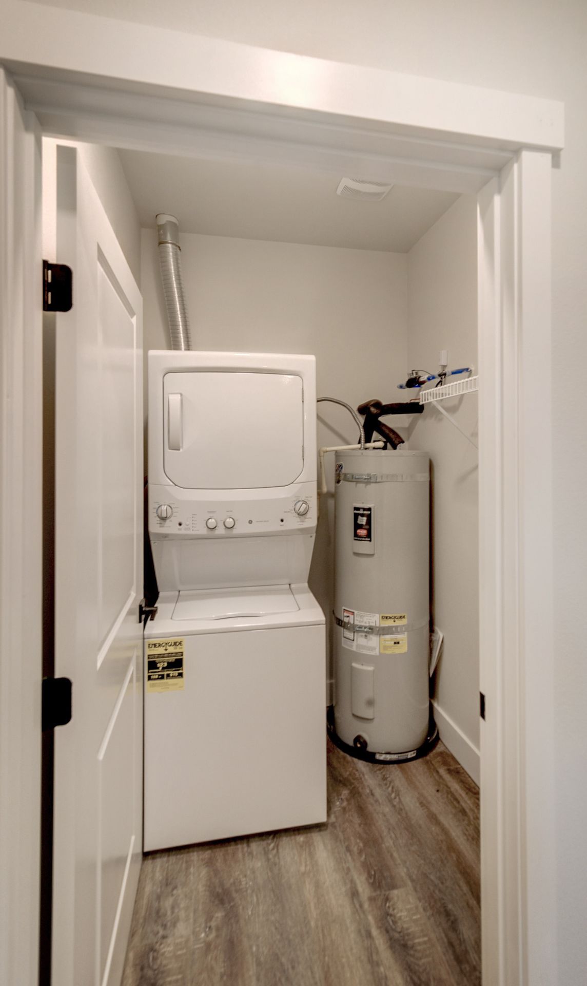 Renton Apartment: 13850 SE 180th St