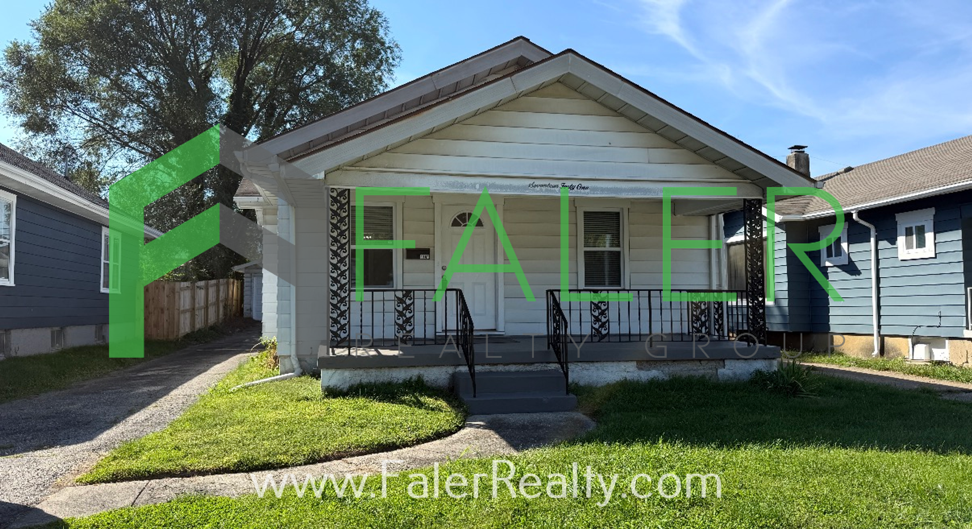 Dayton House: 1741 S Smithville Rd