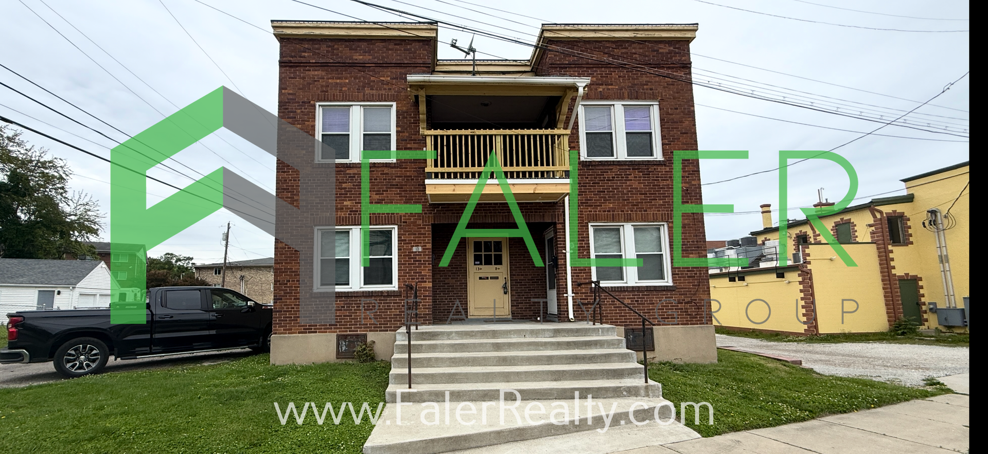 Dayton Apartment: 9 Anderson St