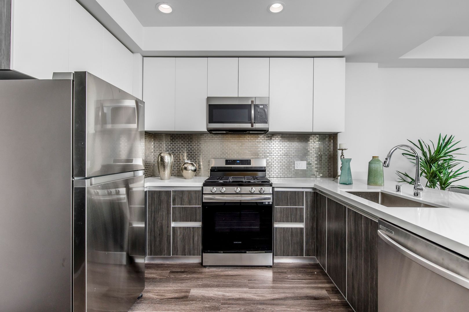 3617 Venice Blvd, LLC. 3 of 12