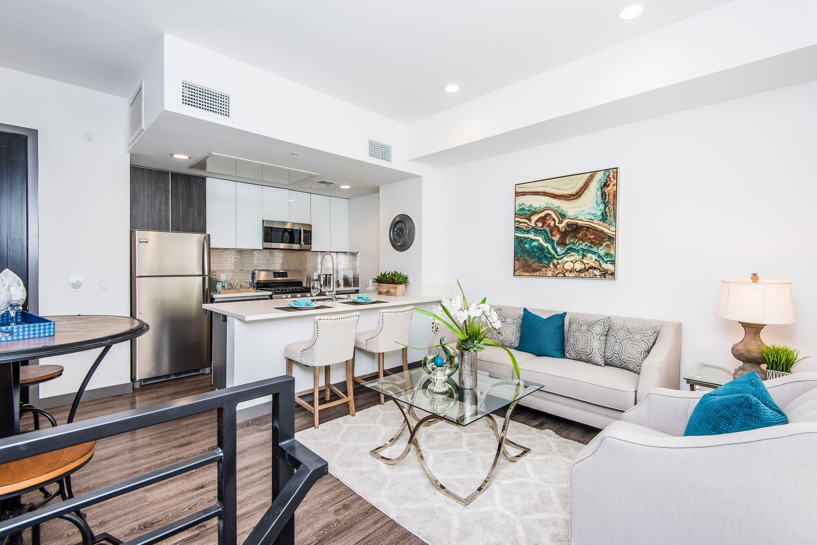 Culver City Apartment: 5036 S. Slauson Ave