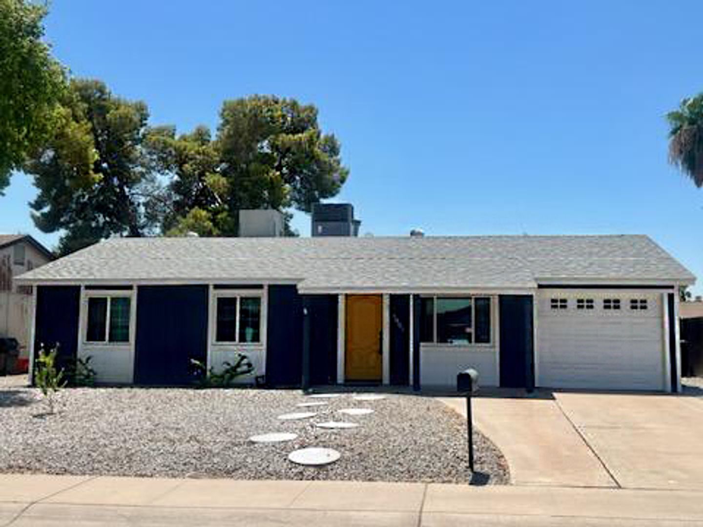 Phoenix House: 3801 E Capitan Dreyfus Ave