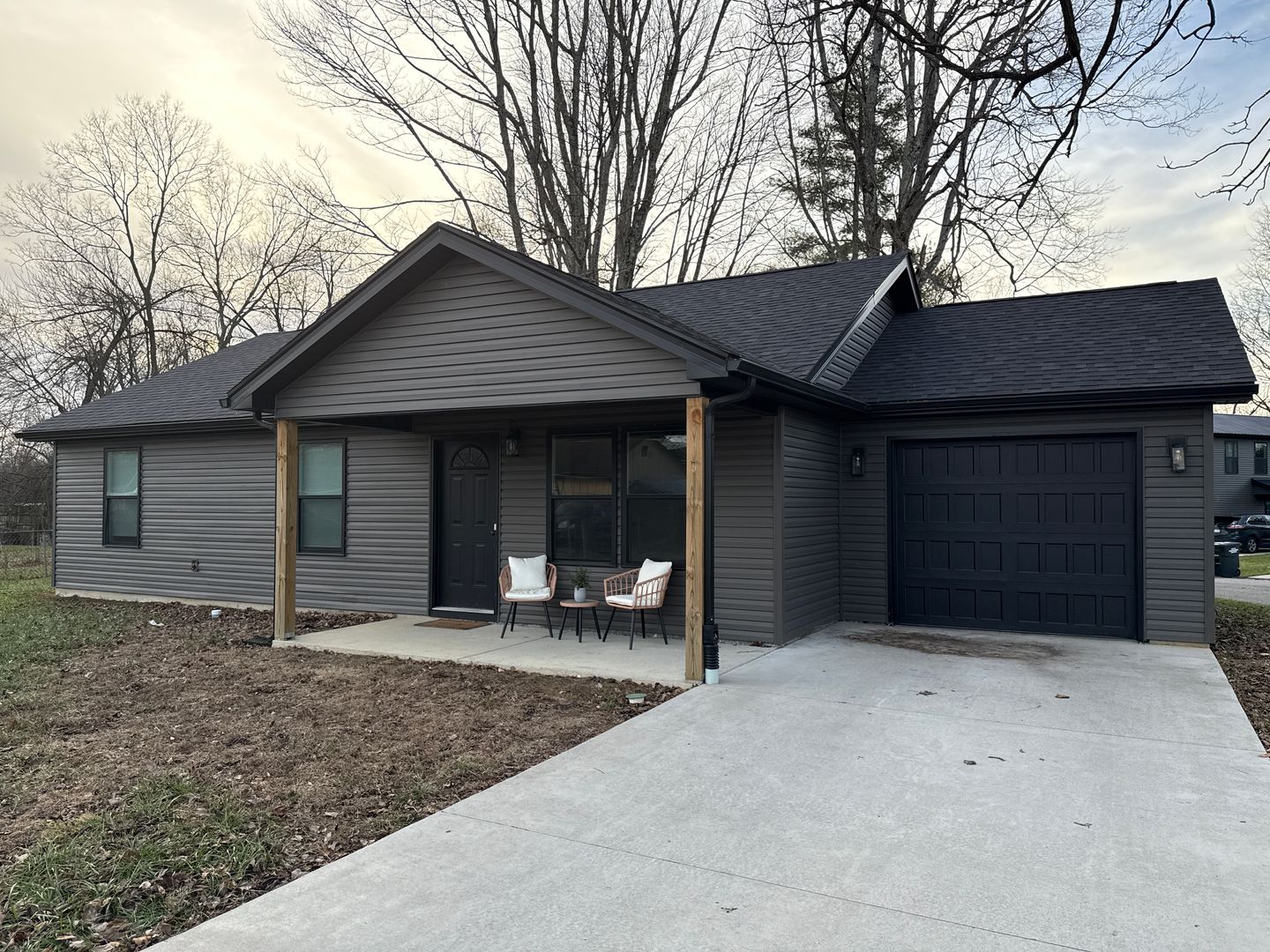 Charlestown House: 328 Clark Rd.